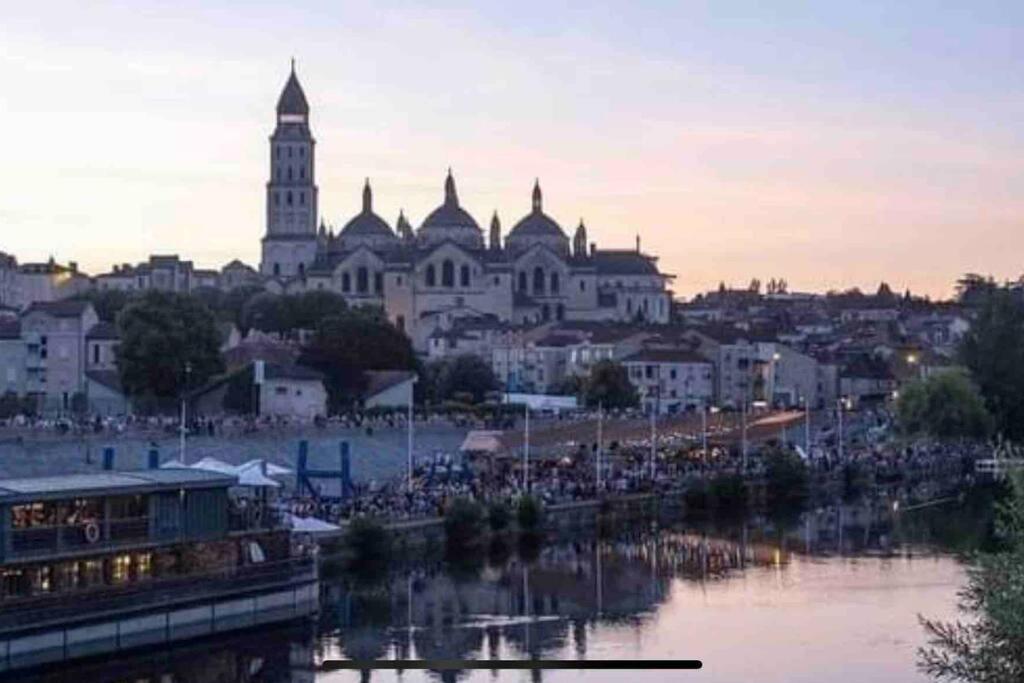 Apartamento Balcon Sur La Riviere Périgueux Exterior foto